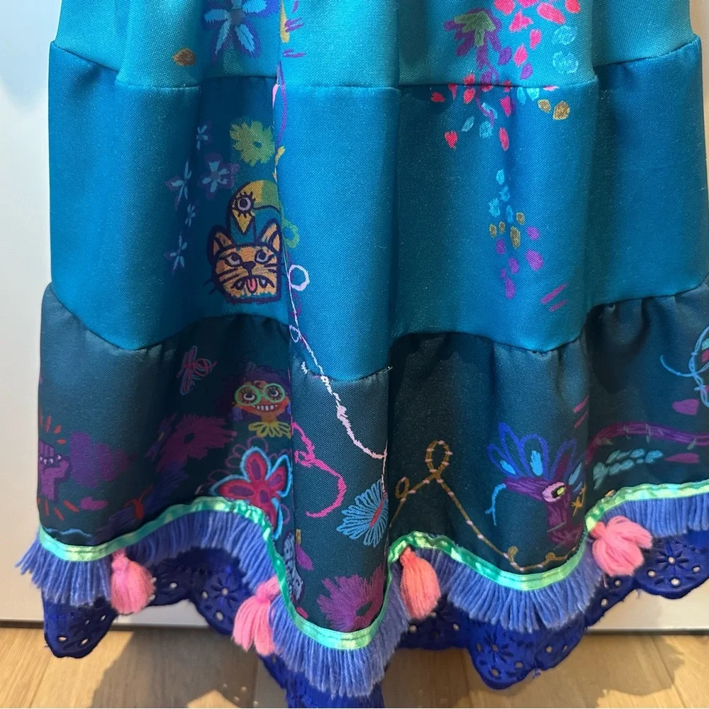 Disney Mirabel costume - Picture 4 of 5